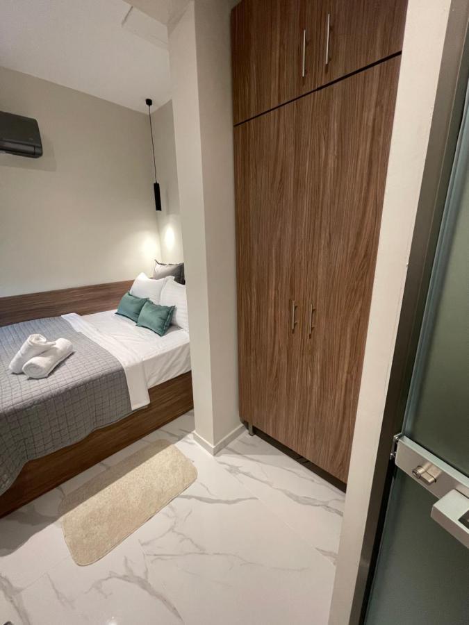 Maestrale 315° Apartments เนอา มิคานิโอนา ภายนอก รูปภาพ