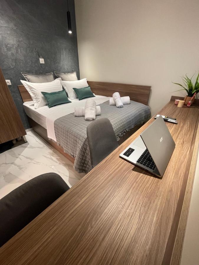 Maestrale 315° Apartments เนอา มิคานิโอนา ภายนอก รูปภาพ