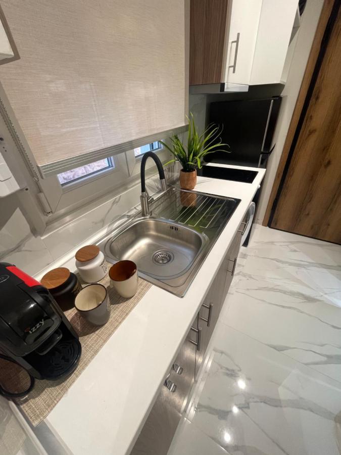Maestrale 315° Apartments เนอา มิคานิโอนา ภายนอก รูปภาพ