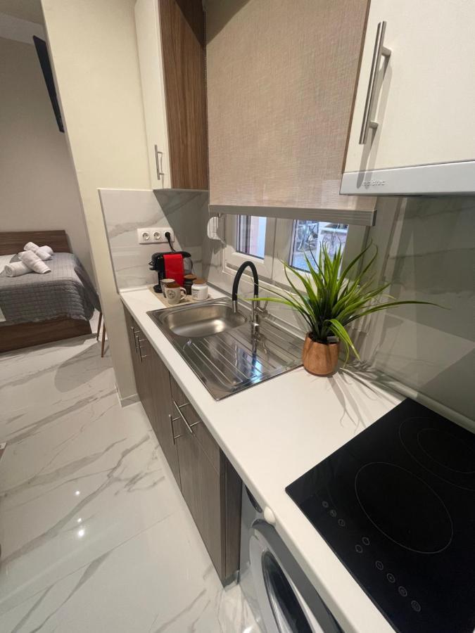 Maestrale 315° Apartments เนอา มิคานิโอนา ภายนอก รูปภาพ