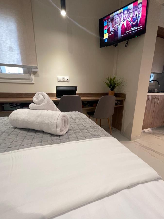 Maestrale 315° Apartments เนอา มิคานิโอนา ภายนอก รูปภาพ